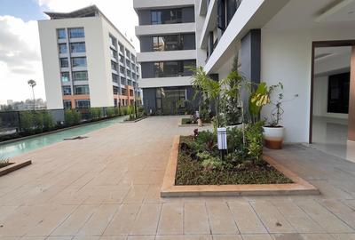 2 Bed Apartment with En Suite in Westlands Area - 4