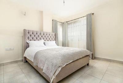 3 Bed Apartment with En Suite in Ngong Road