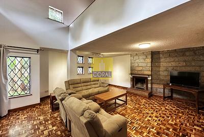 4 Bed House with Swimming Pool in Runda