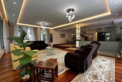 Furnished 2 Bed Apartment with En Suite in Gigiri