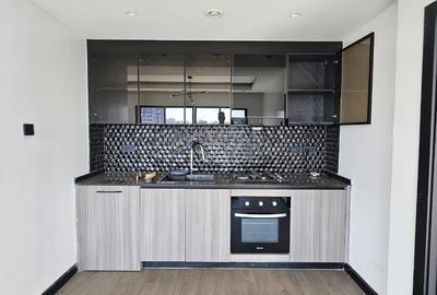 2 Bed Apartment with En Suite in Westlands Area - 3