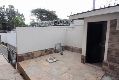 4 Bed House with En Suite at Merisho Road - 3