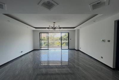 4 Bed Apartment with En Suite at Othaya Road