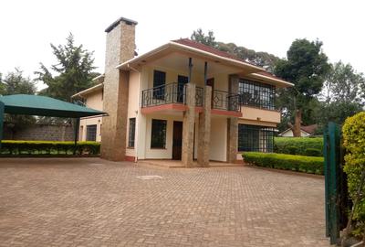 5 Bed Townhouse with En Suite in Kiambu Road