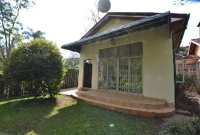 2 Bed House with Garden in Lavington