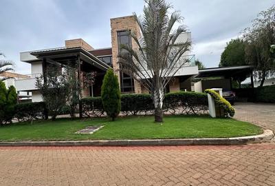 5 Bed House with En Suite at Bomas Of Kenya - 2