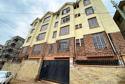 2 Bed Apartment with En Suite in Ruaka