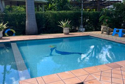 Serviced 2 Bed Apartment with En Suite at Malindi Road