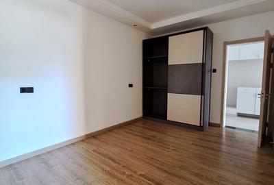 2 Bed Apartment with En Suite in Lavington - 4