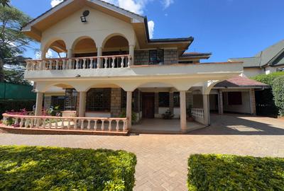 4 Bed House with En Suite in Runda