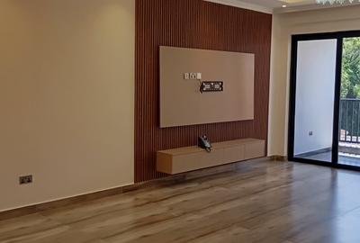 2 Bed Apartment with En Suite at Off Brookside Drive