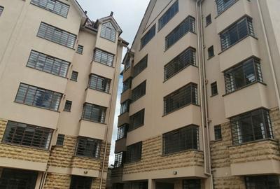 2 Bed Apartment with En Suite in Naivasha Road