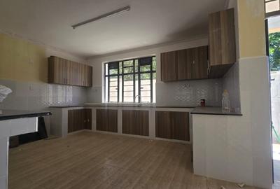 4 Bed Townhouse with En Suite in Kiambu Road