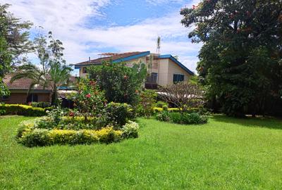 5 Bed House with En Suite in Gigiri