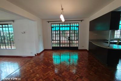 4 Bed Townhouse with En Suite at Off Convent Drive