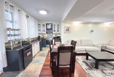 1 Bed House with En Suite in Lavington - 4