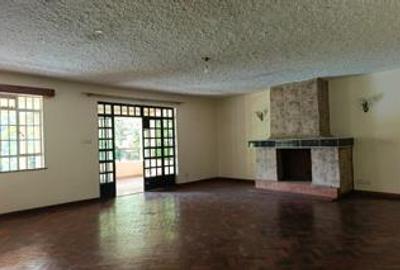 5 Bed Townhouse with En Suite at Loresho