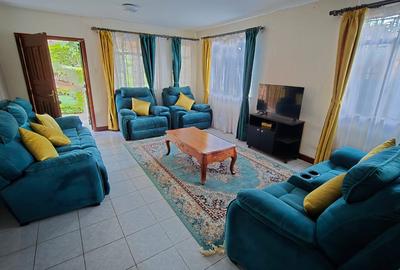 Furnished 2 Bed Apartment with En Suite in Runda