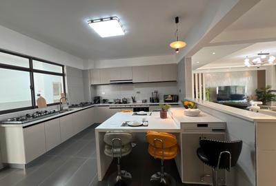 4 Bed Apartment with En Suite at Githunguri Road - 4