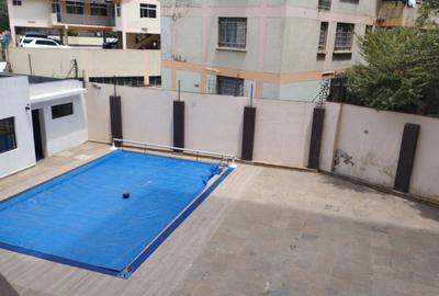 3 Bed Apartment with En Suite in Kileleshwa