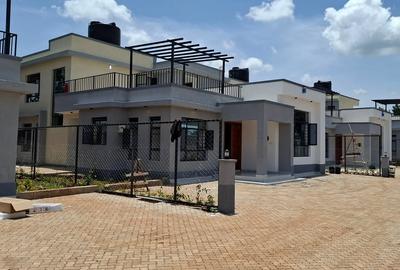 4 Bed House with En Suite at Off Thika Highway