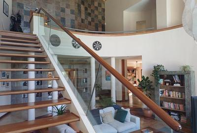 4 Bed Townhouse with En Suite in Kitisuru