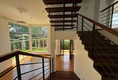 4 Bed Townhouse with En Suite in Lavington - 3