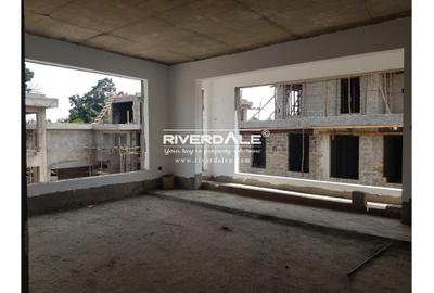 5 Bed Townhouse with En Suite in Kyuna