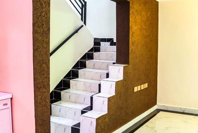 4 Bed House with En Suite at Kenyatta Road - 4