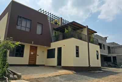 4 Bed House with En Suite in Ruaka - 2