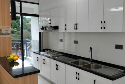 4 Bed Apartment with En Suite in Kilimani