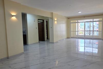 4 Bed Apartment with En Suite at 4Th Parklands