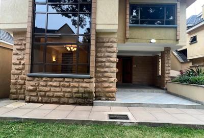 5 Bed Villa with En Suite in Lavington - 2