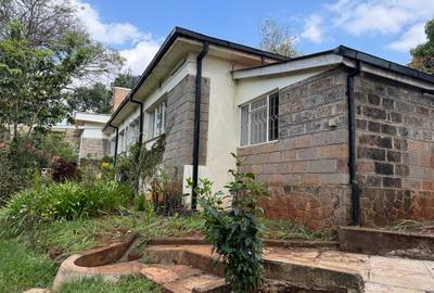 Commercial Property in Lavington