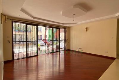 3 Bed Apartment with En Suite in Lavington