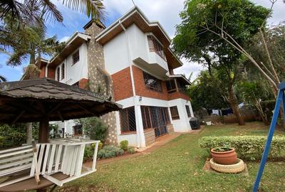 5 Bed Townhouse with En Suite at Grevillea Grove