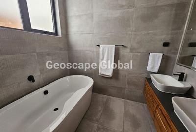 3 Bed Apartment with En Suite in Westlands Area - 3