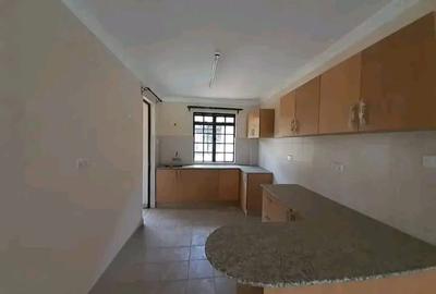 3 Bed Apartment with En Suite in Syokimau - 4