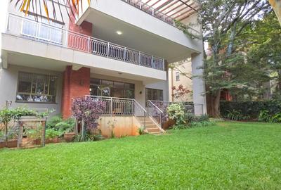 5 Bed Townhouse with En Suite at Lavington Green - 4