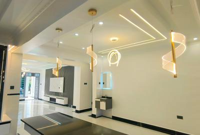 5 Bed Townhouse with En Suite at Kimbo Mugutha - 4