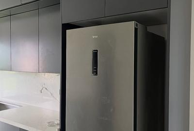 3 Bed Apartment with En Suite at Greenwood Drive - 3