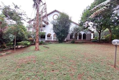 5 Bed House with En Suite at Runda