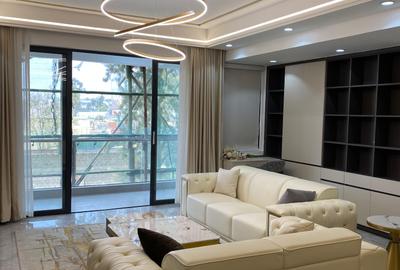 2 Bed Apartment with En Suite in Lavington - 3