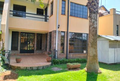 5 Bed Townhouse with En Suite at Lavington - 2