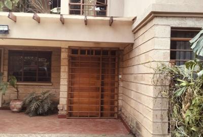 2 Bed Townhouse with En Suite at James Gichuru - 2