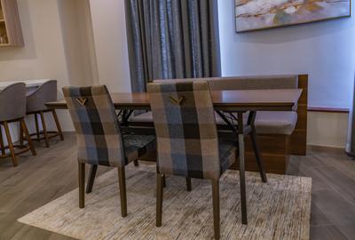 Serviced 2 Bed Apartment with En Suite at Southern Bypass