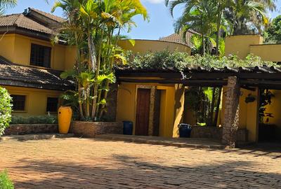 5 Bed House with En Suite at Eliud Mathu - 3