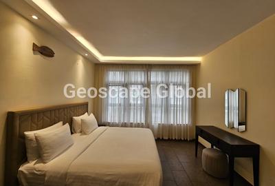 2 Bed Apartment with En Suite in Spring Valley
