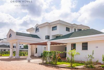 6 Bed Villa with En Suite at Ndege Road