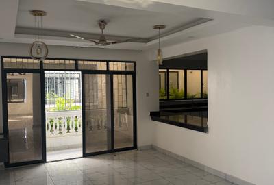 5 Bed House with En Suite in Kikambala - 4